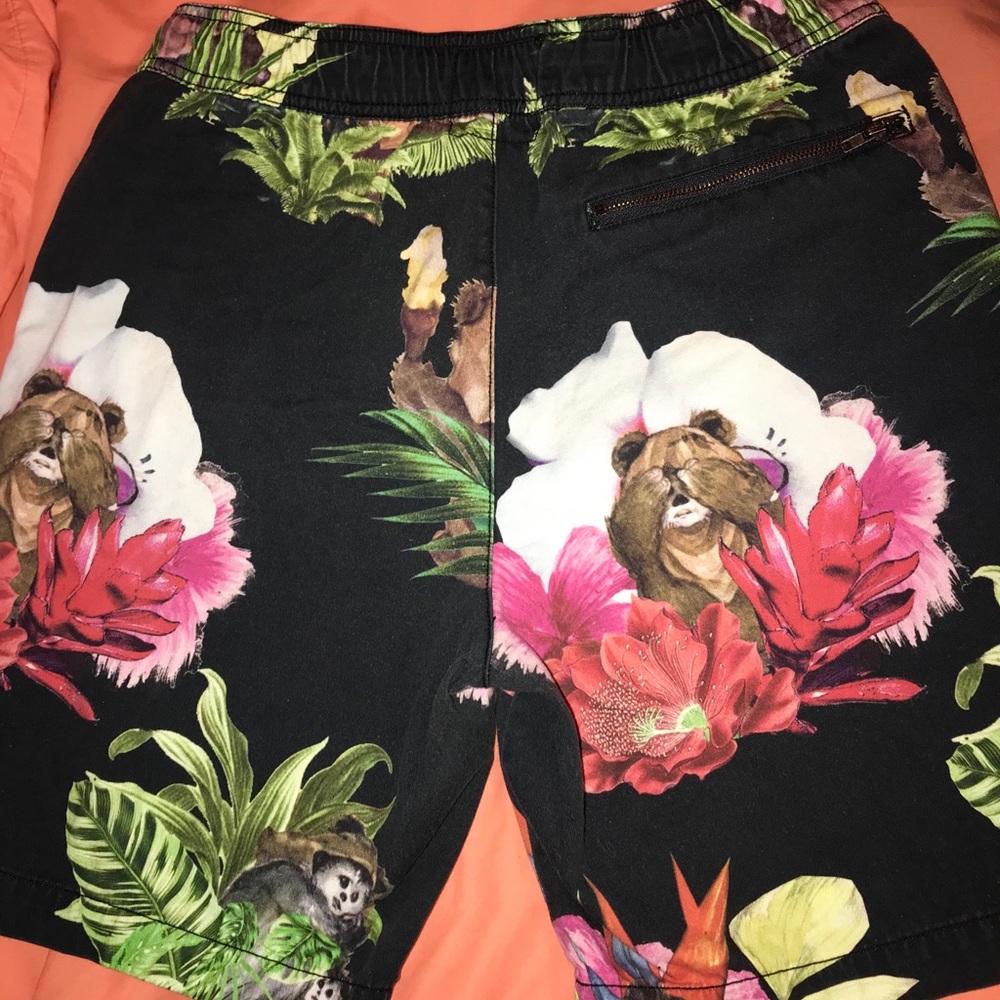 Men’s Star Wars Shorts 🌺